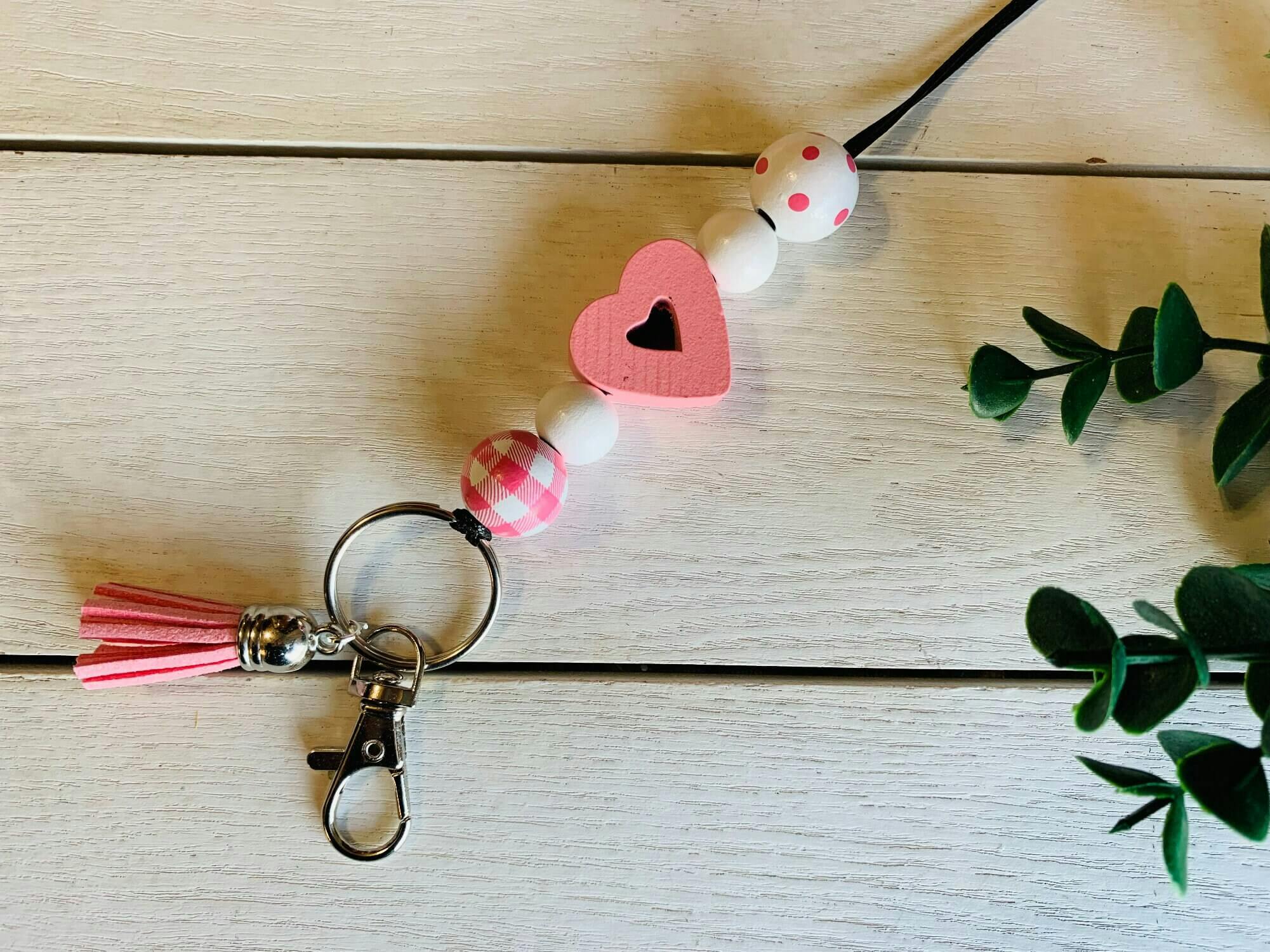 Valentine Lanyard Beaded Open Pink Heart - undefined - Daisy Maisy Boutique