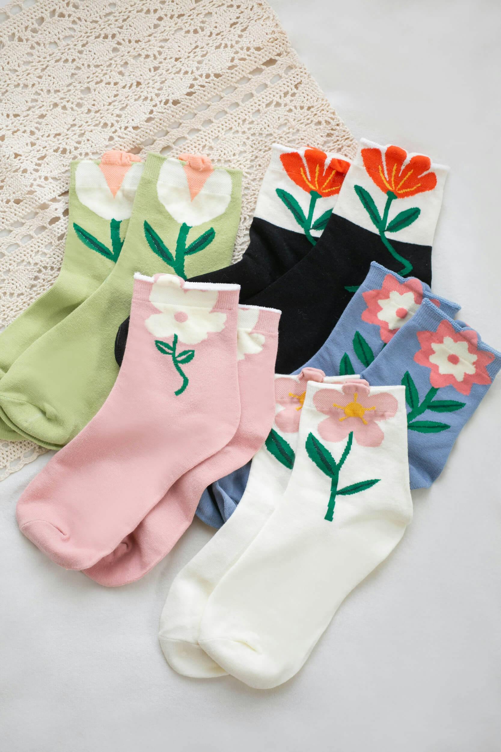 Fun Floral Socks - undefined - Jewel Therapy